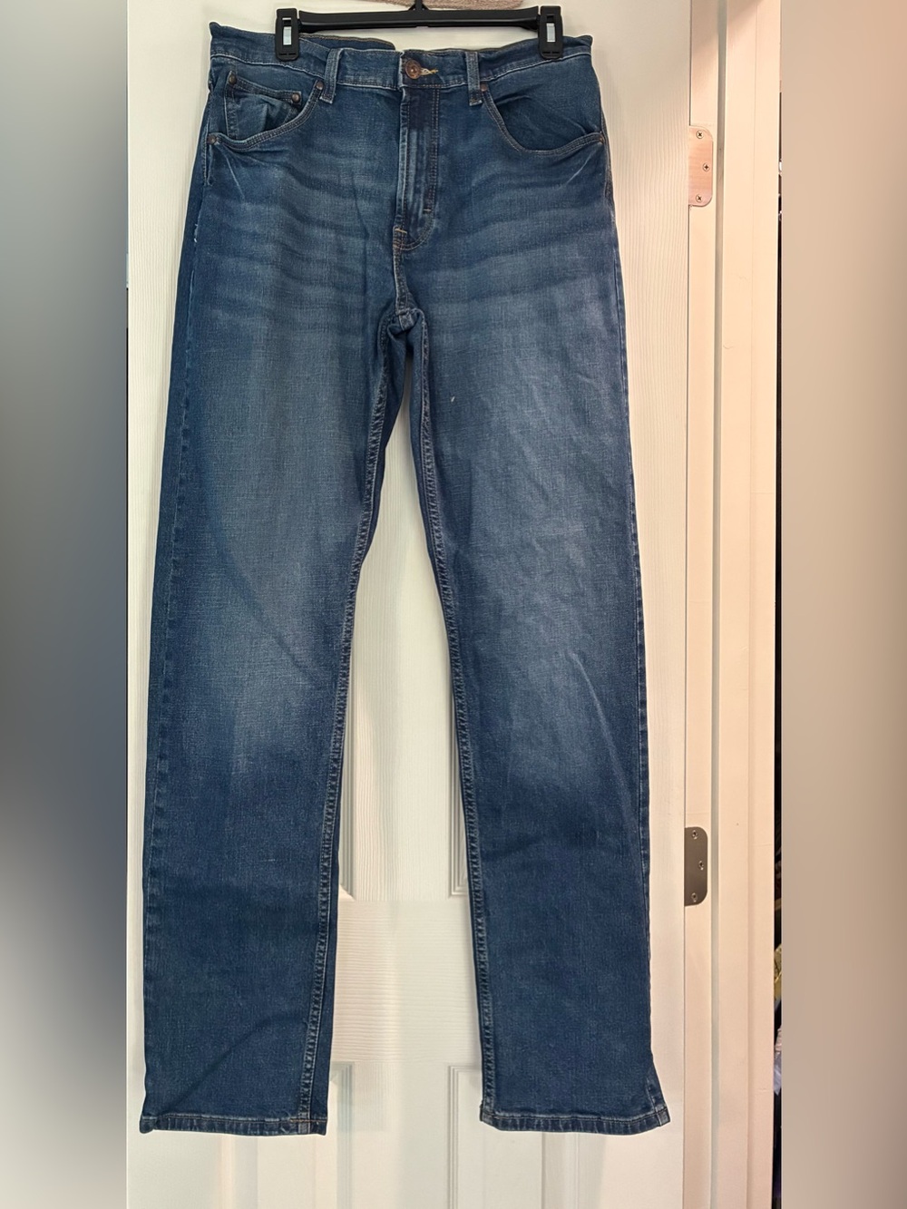 Wrangler Men's Straight-Leg Jeans - 32x34 Medium Blue Wash